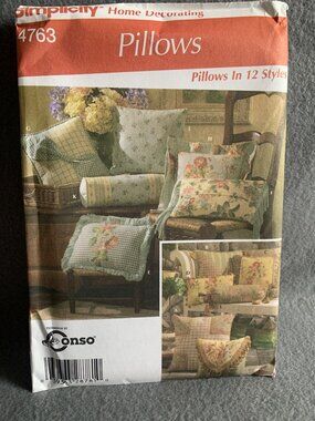 Simplicity Decorative Pillows Sewing Pattern 4763 - Uncut